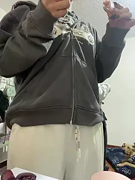 ivy-777 online show from April 2026 02:45:01 AM