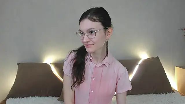 ThoraMarola online show from March 2026 05:13:01 AM