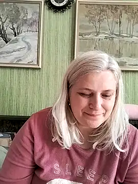 NyushaLollipop online show from April 2026 07:28:01 AM