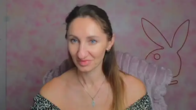 Diana Sweeet  online show from February 2026 12:34:01 PM