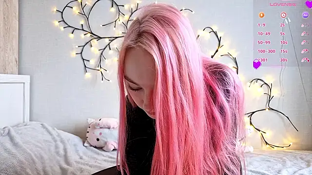 MisaMew online show from February 2026 08:13:01 AM