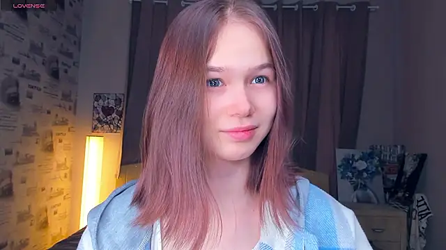 Snapshot of OwlLynn chatting on February 2026 08:46:02 AM OwlLynn online show from February 2026 08:46:02 AM