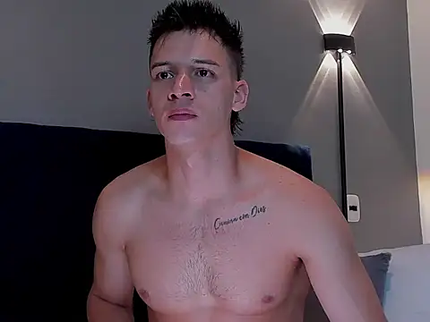 Snapshot of DrakeCarter chatting on February 2026 02:53:01 AM DrakeCarter online show from February 2026 02:53:01 AM