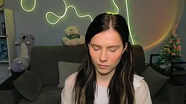 Snapshot of JinxMoon chatting on January 2026 05:06:01 PM JinxMoon online show from January 2026 05:06:01 PM