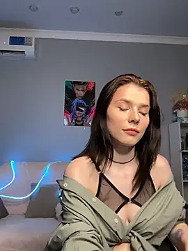 Snapshot of JinxMoon chatting on February 2026 05:03:01 PM JinxMoon online show from February 2026 05:03:01 PM