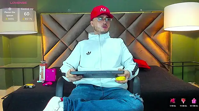 Salvattore Muller online show from February 2026 11:50:02 PM