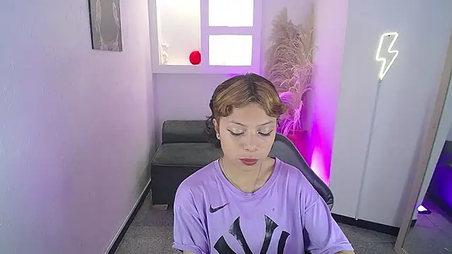 Snapshot of melodyy_as chatting on February 2026 01:22:02 PM melodyy as online show from February 2026 01:22:02 PM