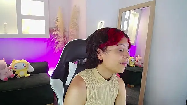 melodyy as online show from May 2026 01:17:01 PM
