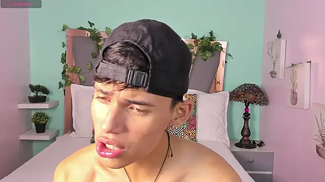 Astaroth Grigori online show from April 2026 07:07:02 PM