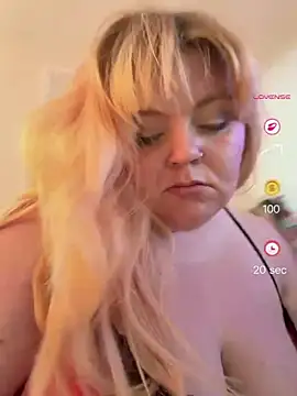danikaFendyr online show from June 2026 07:33:02 AM