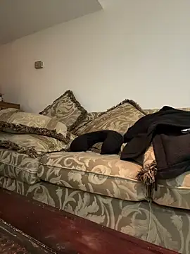 Snapshot of KOdaLion chatting on March 2026 04:18:02 AM KOdaLion online show from March 2026 04:18:02 AM