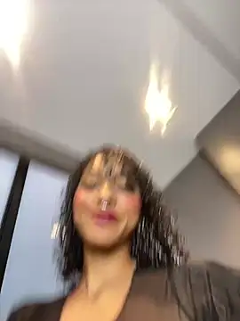 Snapshot of LizStorm_ chatting on June 2026 11:43:01 AM LizStorm online show from June 2026 11:43:01 AM