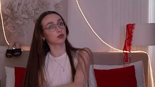 Emily Simon online show from March 2026 05:30:02 AM