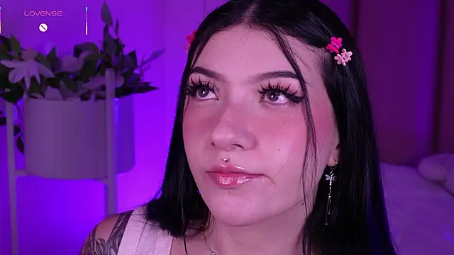 Snapshot of Dolcexx_ chatting on February 2026 08:45:02 PM Dolcexx online show from February 2026 08:45:02 PM