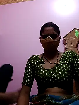 Cutiepie91 online show from April 2026 04:37:01 PM