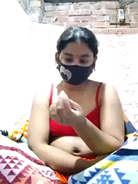 Hot Sweeti online show from February 2026 11:37:01 AM