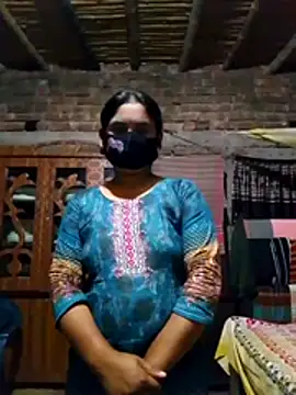 Hot Sweeti online show from February 2026 01:31:02 PM