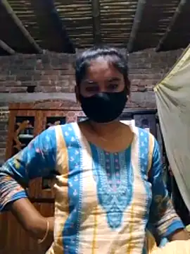 Hot Sweeti online show from March 2026 10:37:02 PM