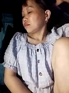 Sam-cute online show from April 2026 10:44:01 PM