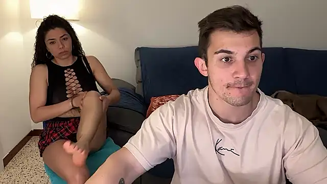 ladymelon online show from March 2026 07:03:01 PM