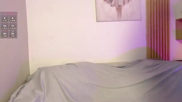 chloe peach  online show from April 2026 12:10:01 PM