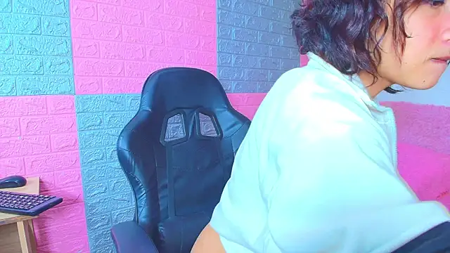 hotcakes uwu online show from March 2026 05:13:02 AM