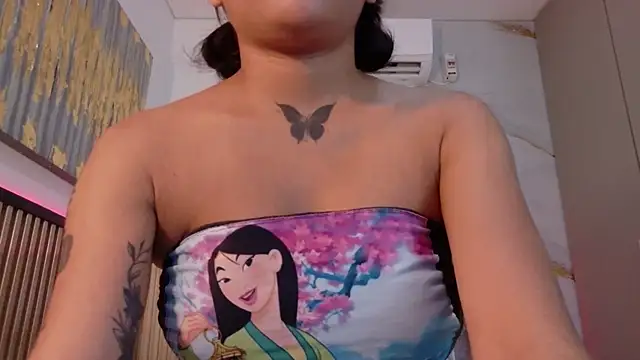 Scarlet Vixen  online show from March 2026 02:46:01 AM