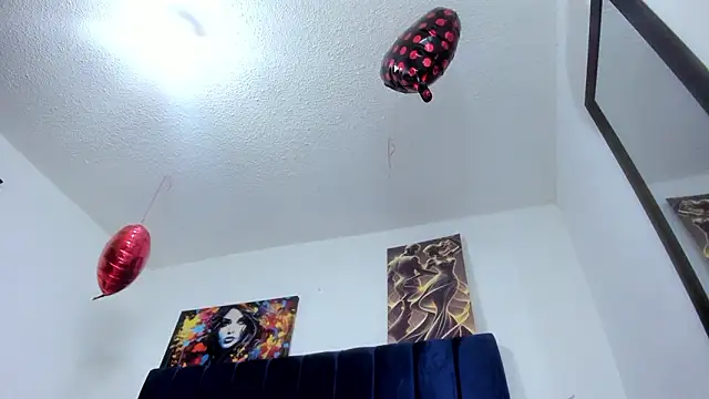 Snapshot of Bombom_brown1 chatting on February 2026 08:05:01 PM Bombom brown1 online show from February 2026 08:05:01 PM