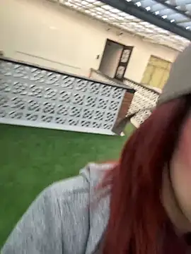 elodie rouge online show from February 2026 12:15:01 PM