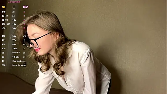 elsadaedra online show from March 2026 12:21:02 PM