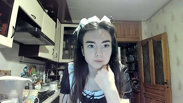 Snapshot of Kiticat chatting on February 2026 06:42:01 PM Kiticat online show from February 2026 06:42:01 PM