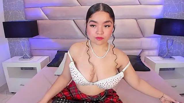 Lilithlain online show from February 2026 12:45:02 PM