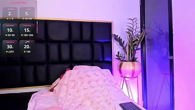 Emma collins01 online show from March 2026 03:19:02 AM