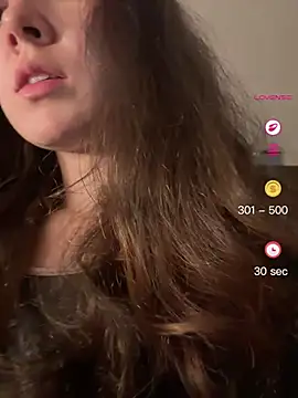 Snapshot of Raven__5 chatting on May 2026 05:02:02 AM Raven 5 online show from May 2026 05:02:02 AM