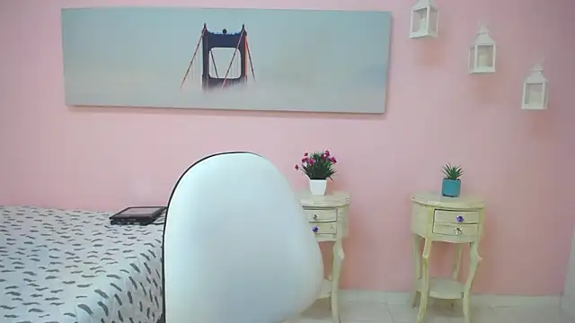 scarlett clyde online show from February 2026 12:26:01 PM