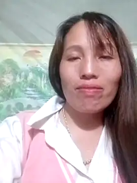 Snapshot of Gummiesu chatting on May 2026 01:27:01 PM Gummiesu online show from May 2026 01:27:01 PM