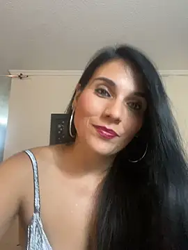 Snapshot of Miaswwe chatting on January 2026 11:03:02 PM Miaswwe online show from January 2026 11:03:02 PM