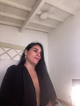 Snapshot of Miaswwe chatting on February 2026 02:25:02 PM Miaswwe online show from February 2026 02:25:02 PM