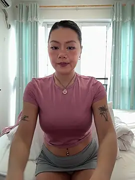 ruanruan05 online show from March 2026 01:32:01 AM