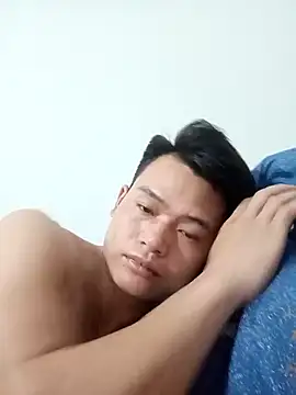 Maycute18 online show from February 2026 03:24:01 PM