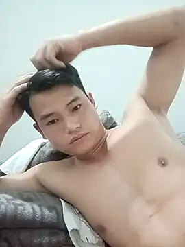 Maycute18 online show from March 2026 01:28:01 PM