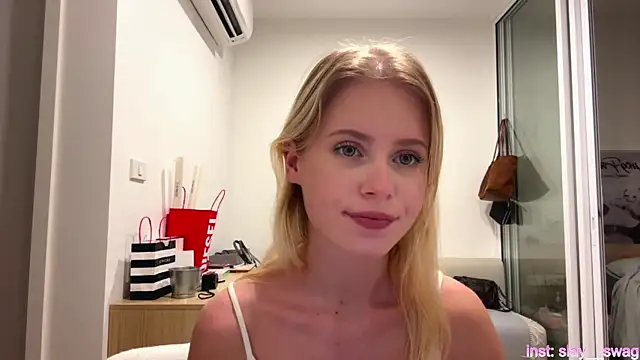 Snapshot of Slay_Swag chatting on February 2026 10:16:02 AM Slay Swag online show from February 2026 10:16:02 AM