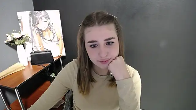 Sunny siren online show from May 2026 12:36:02 PM