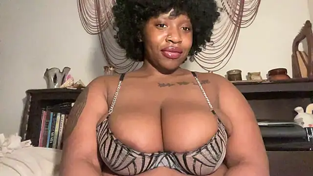 mayluvsu online show from March 2026 10:36:01 PM