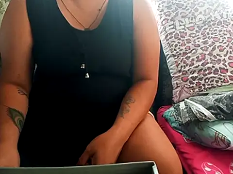 queen lovely69 online show from June 2026 04:57:01 AM