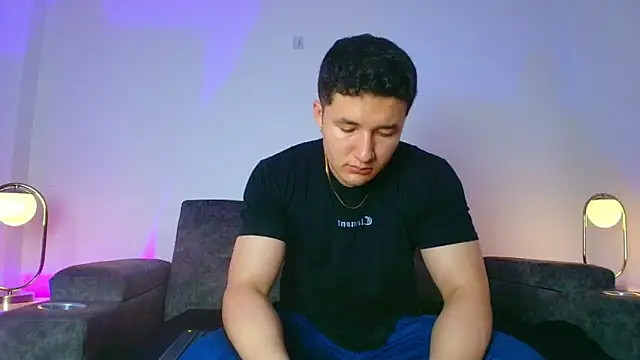 Alexander Connor online show from April 2026 12:07:02 PM