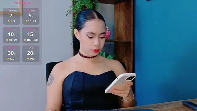 Snapshot of Sienna-Gold chatting on February 2026 01:42:01 PM Sienna-Gold online show from February 2026 01:42:01 PM