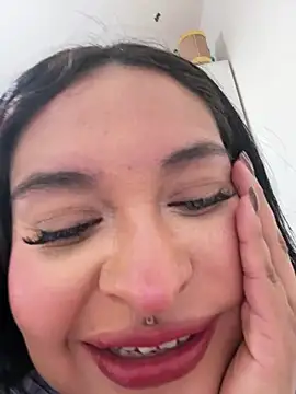 Snapshot of Nailealipsglossy chatting on January 2026 09:46:02 AM Nailealipsglossy online show from January 2026 09:46:02 AM