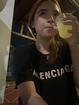 Carithooo online show from February 2026 11:35:01 PM