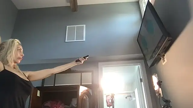 LindseyFAFO online show from April 2026 03:27:02 PM